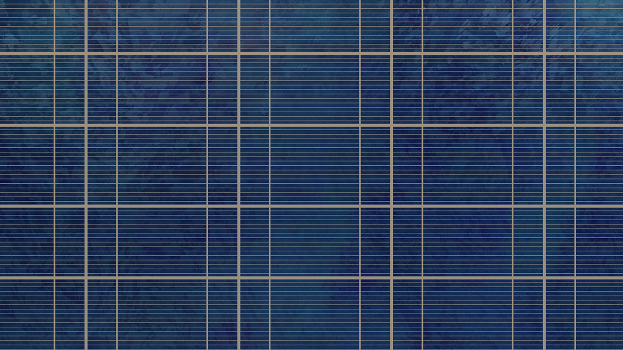 Full/half-cell solar panels
